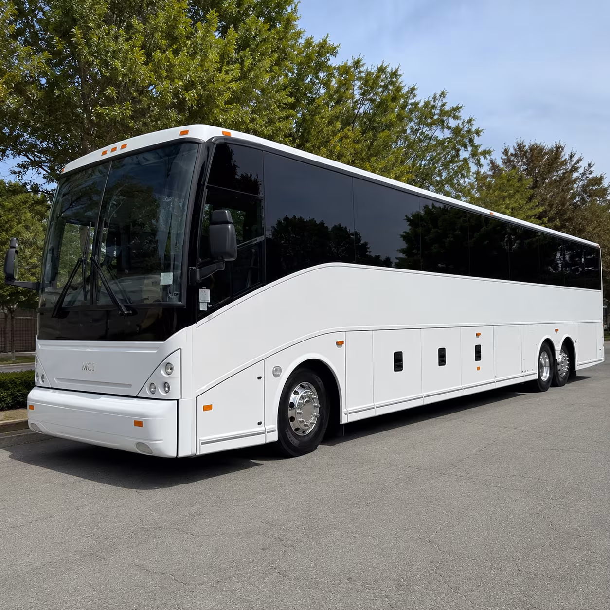 charter buses to browns games at huntington bank field