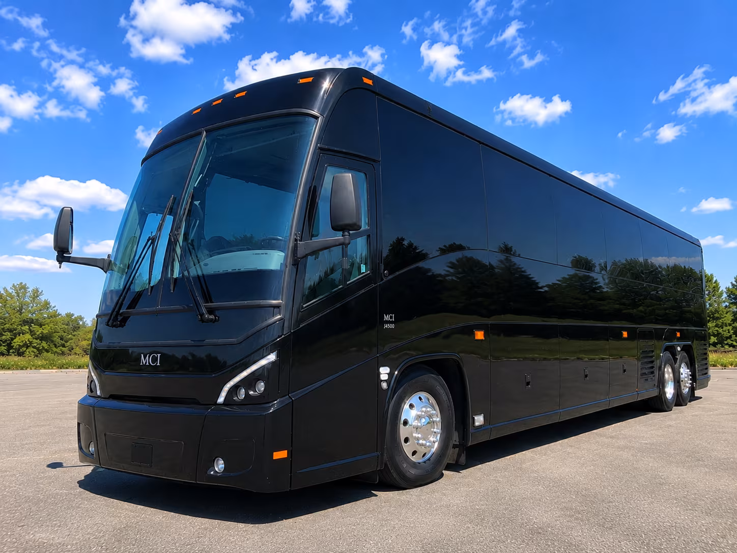 prom buses to northeast ohio venues like landerhaven and embassy suites